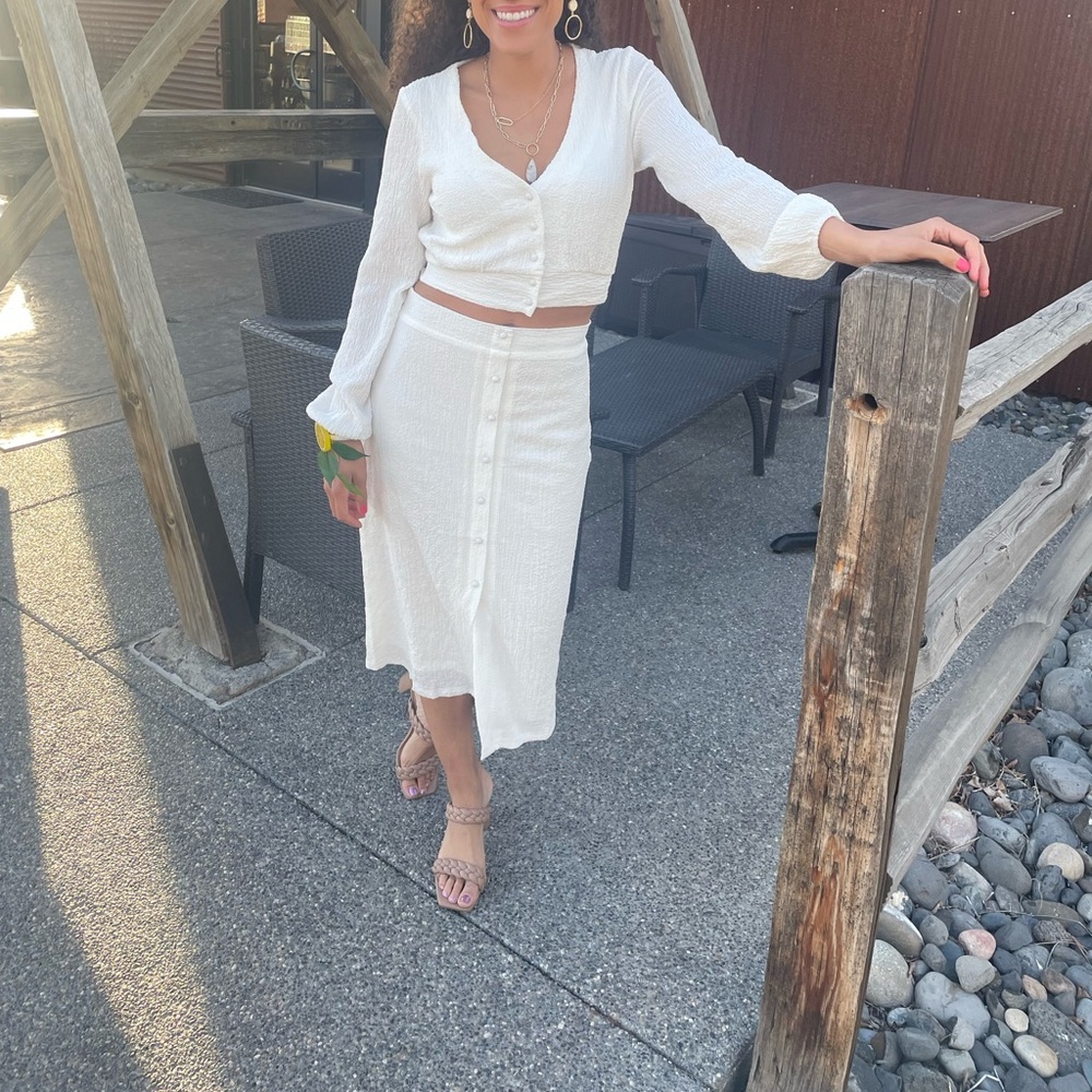 Lulu’s Rules of Romance White Button up Long Sleeve Crop top and Midi Skirt.